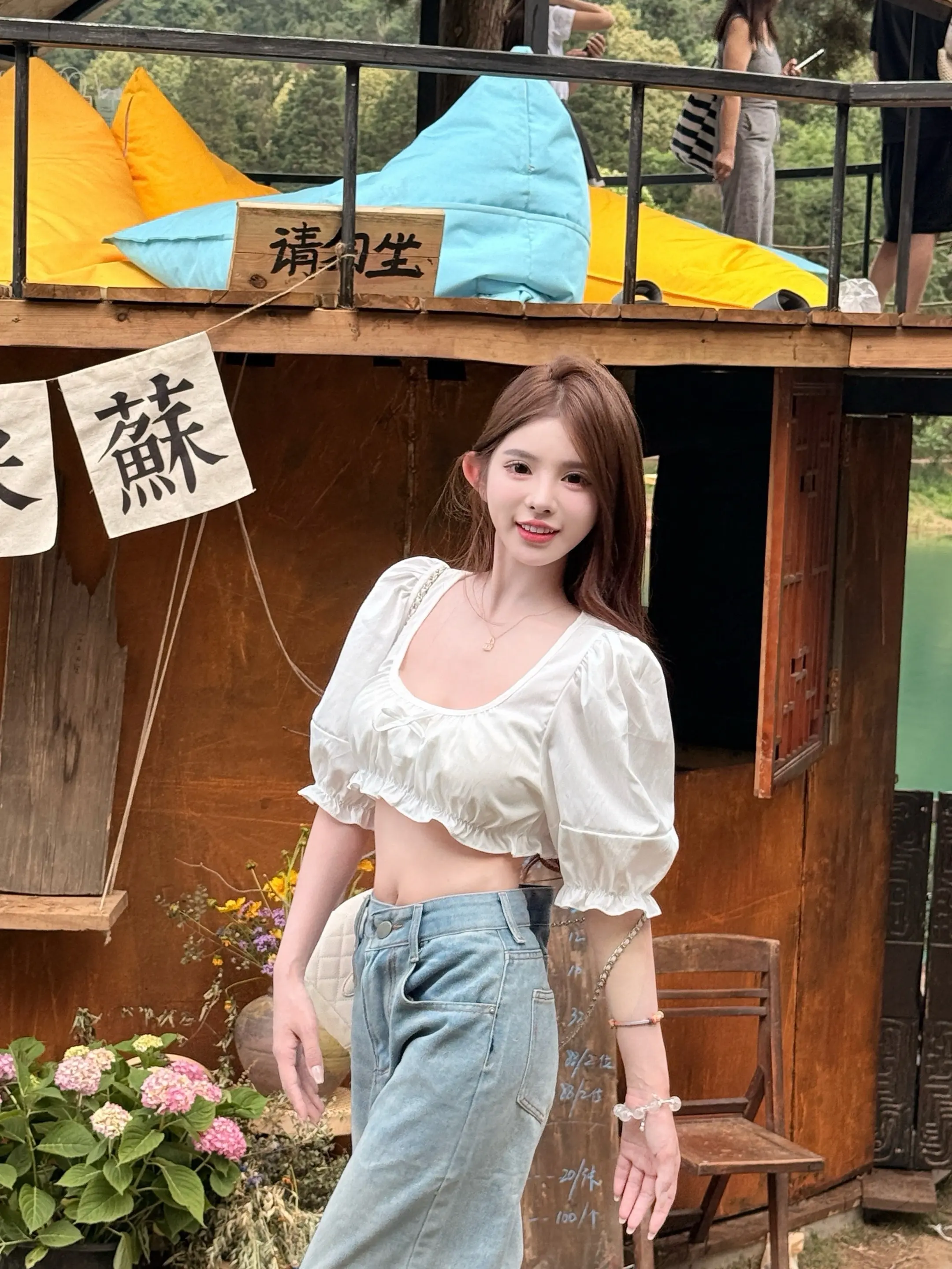 想当个笨蛋美女成功了一半 是个笨蛋