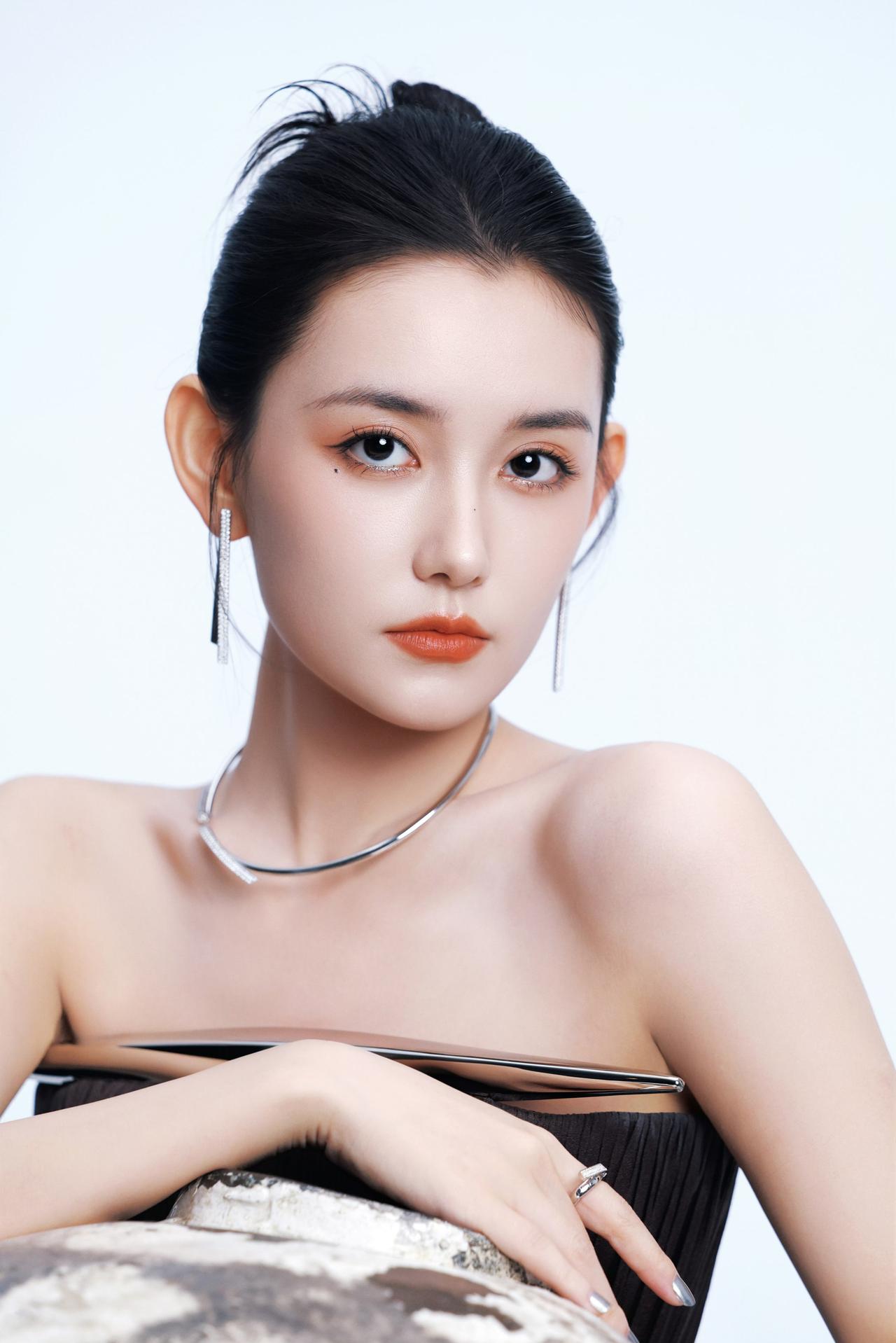蒋依依
