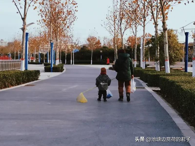 你觉得养儿子最需要注重什么 养儿子，有几个方面得重点关注。
品格与责任感很关键。