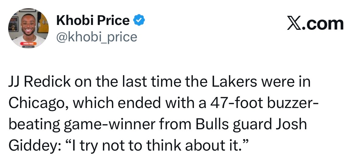 雷迪克谈及湖人上一次做客芝加哥的比赛时表示：“我尽量不去想这件事。”那场比赛最终