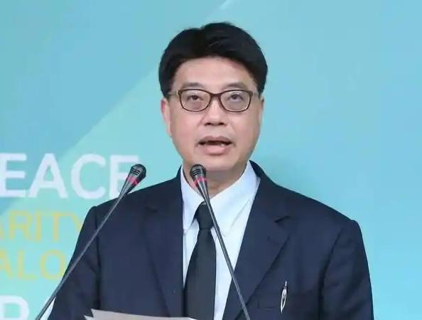 记住他！阻碍统一的绊脚石，也是民族的败类！
邱垂正，所谓台湾陆委会“主委”。在郑