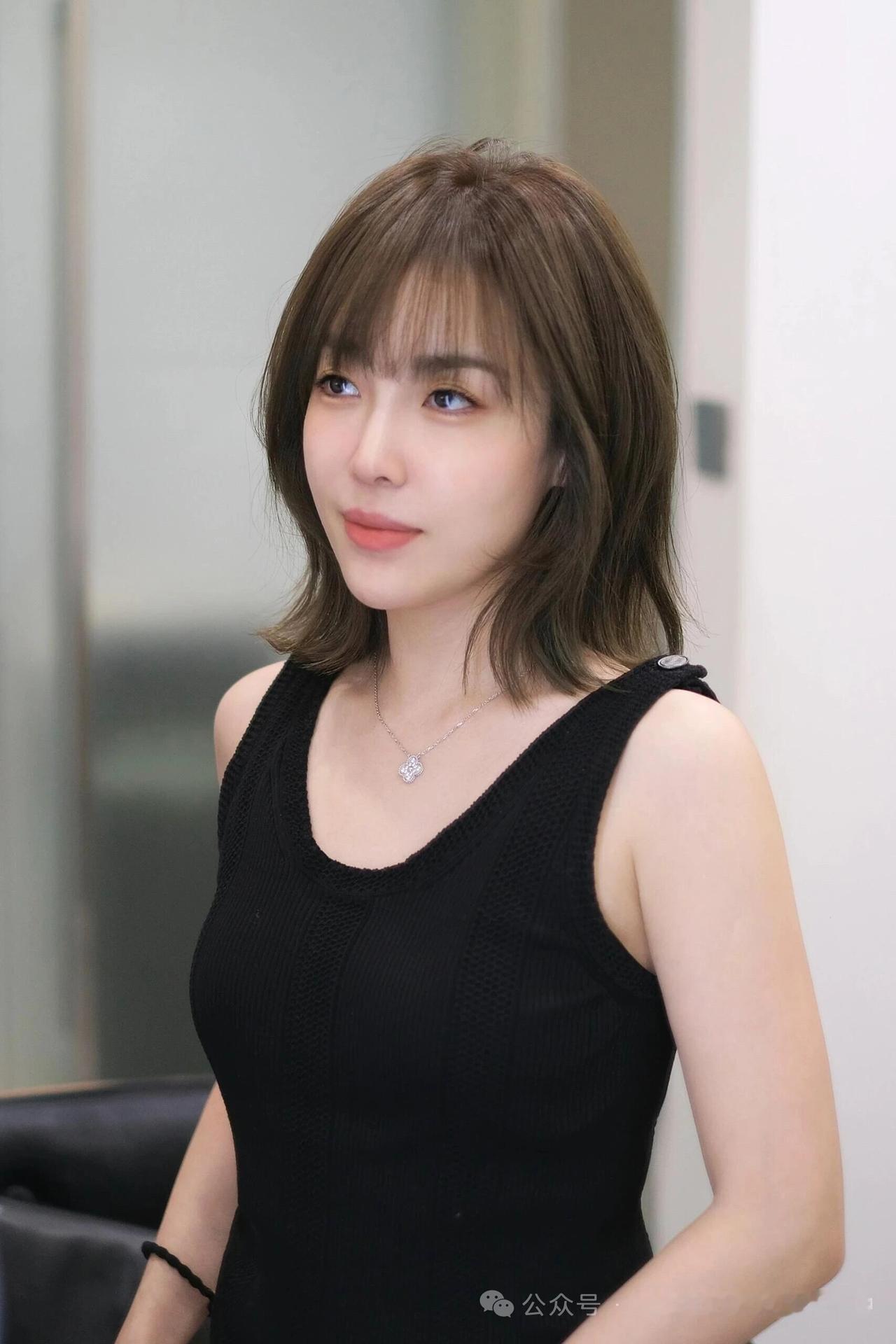 小姐姐真好看，发型超棒！真好看的发型 邻家小姐姐发型 温柔好看的发型 甜美的发型