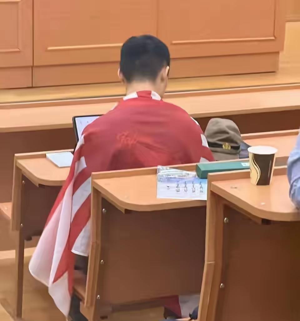 陈宇昕被遣返回国，和他同期在莫斯科大学留学的同学功不可没，事发之后，在场同胞没有