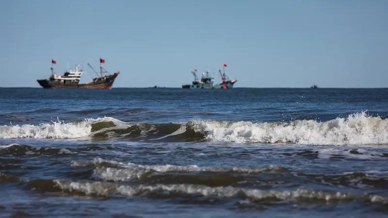 巨浪对渤海和黄海北部的影响可不小。之前辽宁省海洋预警监测中心就因冷空气发布消息，