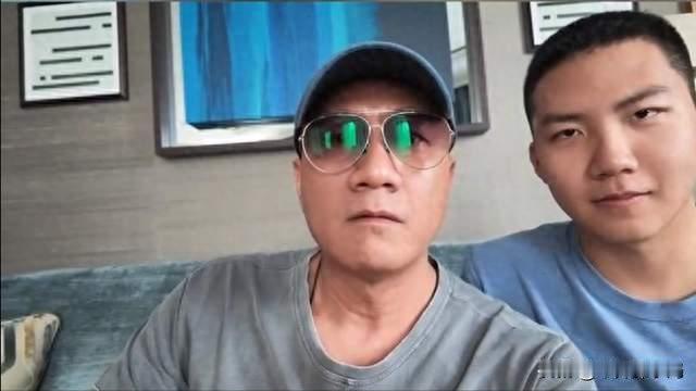 硬汉胡军远赴伦敦，全家弯腰做家务，这才是真正的家教
