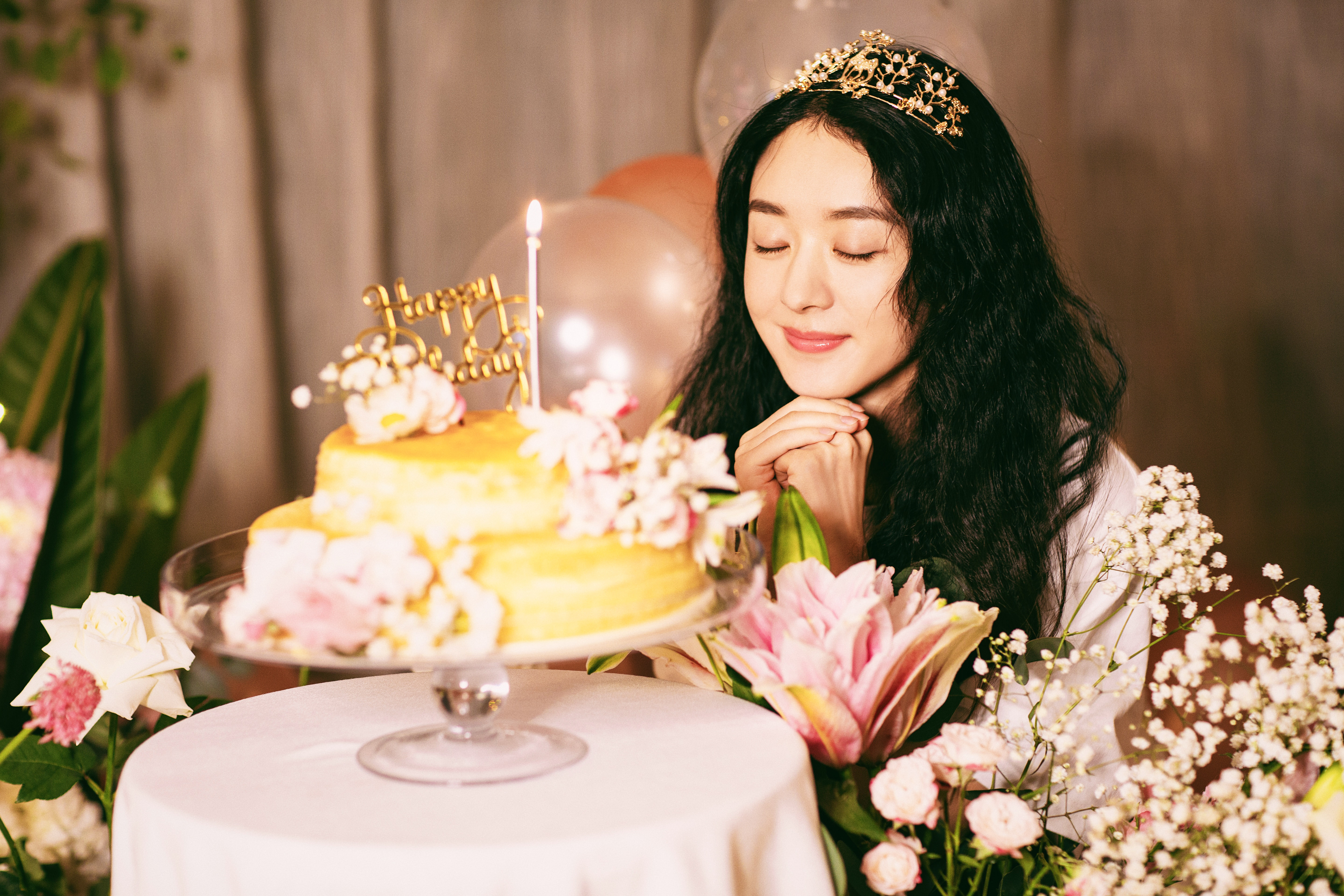 赵丽颖[超话]赵丽颖赵丽颖1016生日快乐赵丽颖生日许愿时刻 "浪漫的精髓就在于