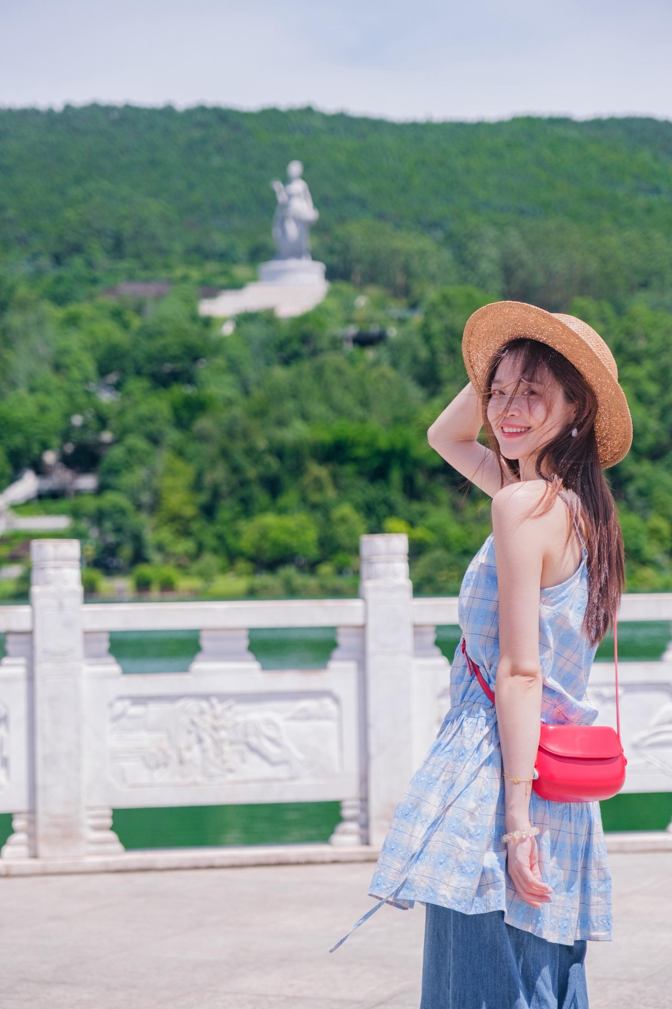 出发 带着我刚泡的奶咖。