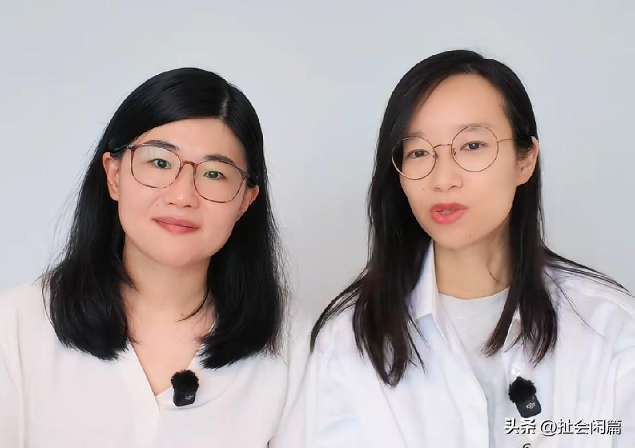詹青云和庞颖是……

她们最早在辩论赛赛场相遇，一开始是对手，后来成为哈耶联队队