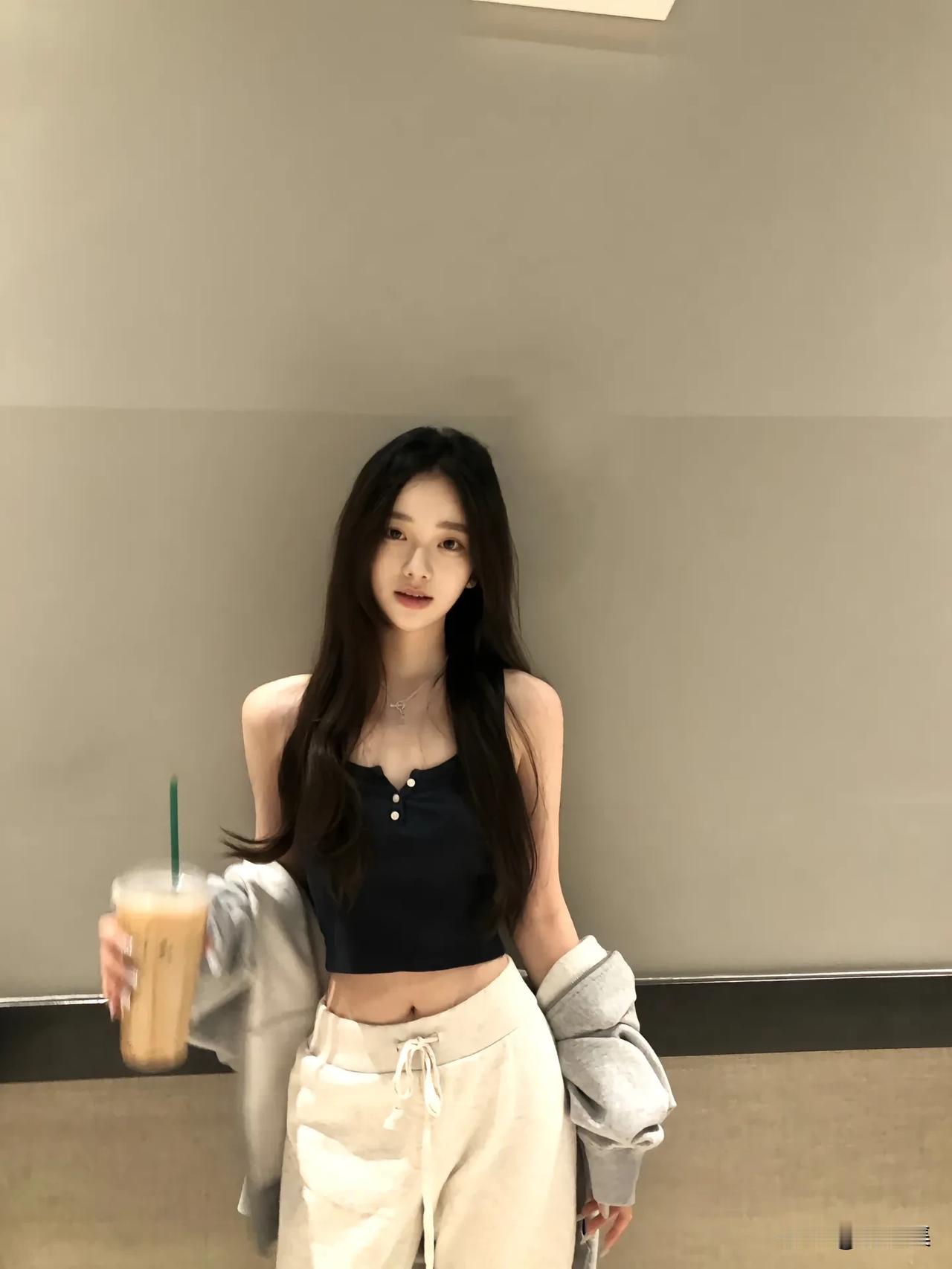 元气满满的一天，从一杯奶茶开始！🍹✨