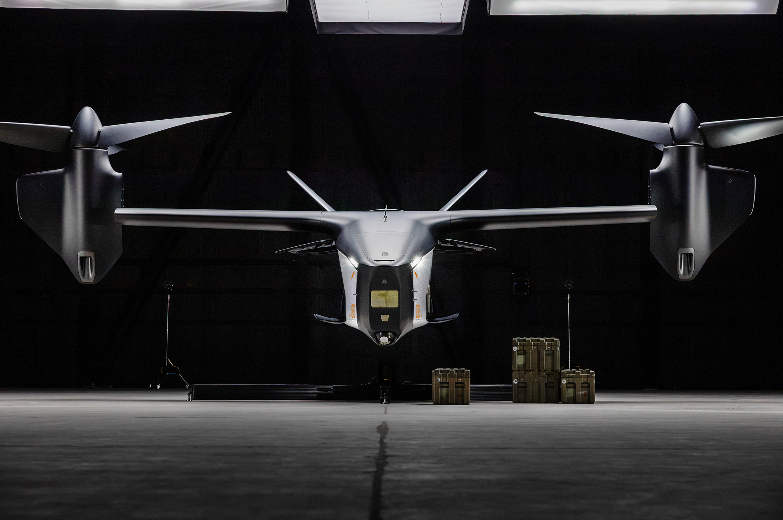 Archer 与 Anduril 联合开发军民两用自主混合动力 VTOL 平台。