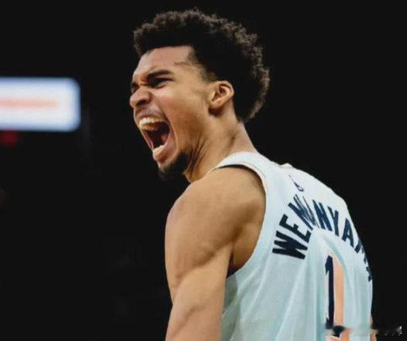 文班缺席G2剩余比赛愿伤病远离！全票DPOY不应该倒在这一刻今年马刺太强了很有机