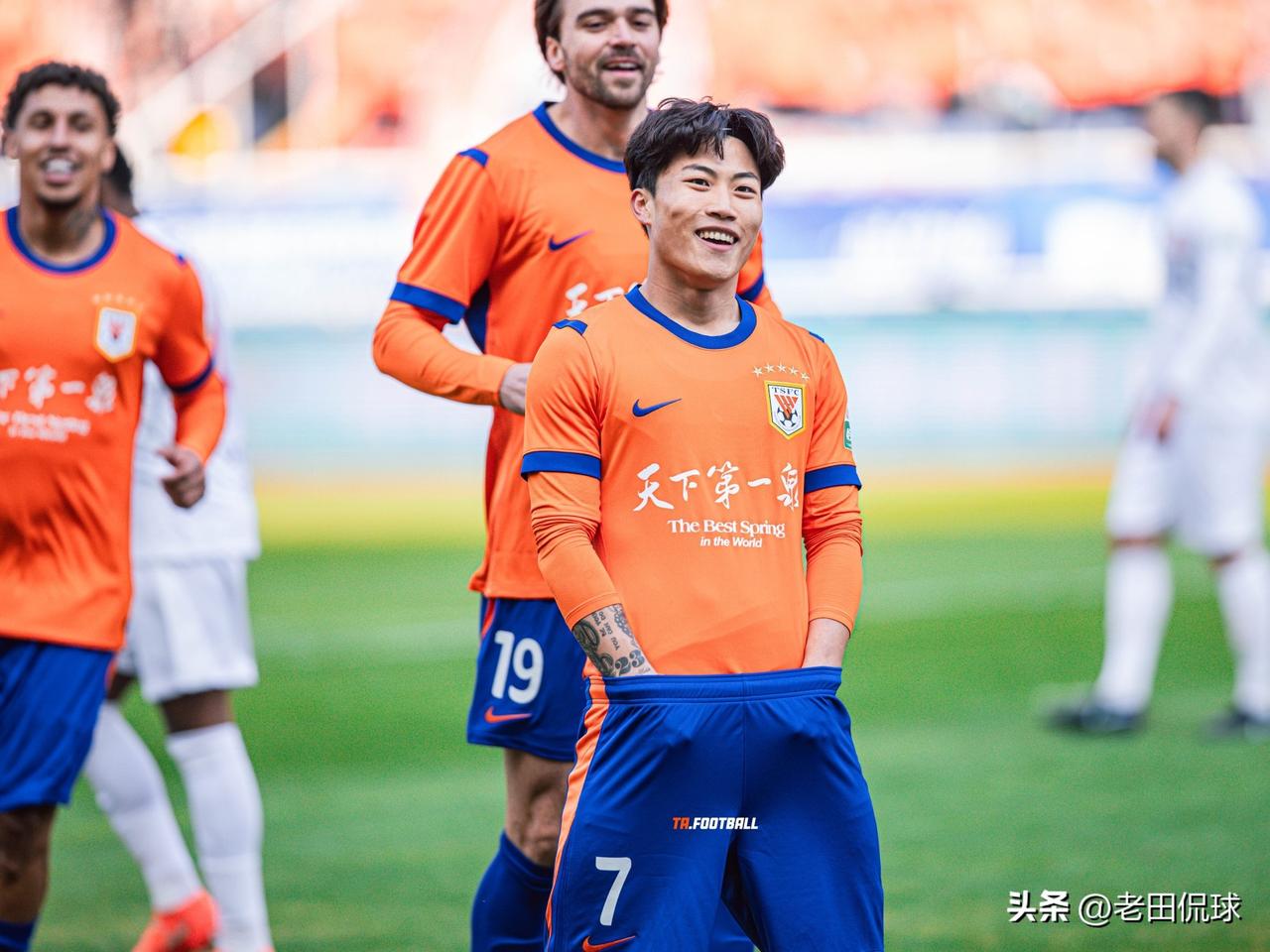 山东泰山把辽宁铁人打回原形…不知道0：3完败山东泰山之后铁人还觉不觉得他们会搅乱