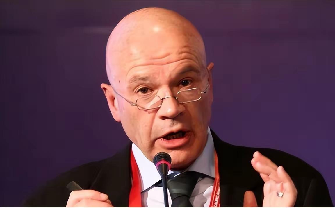 欧美国家把中国摁在仁义、道德的框架里，自己却在大肆抢掠世界，中国要跳出墨守成规的