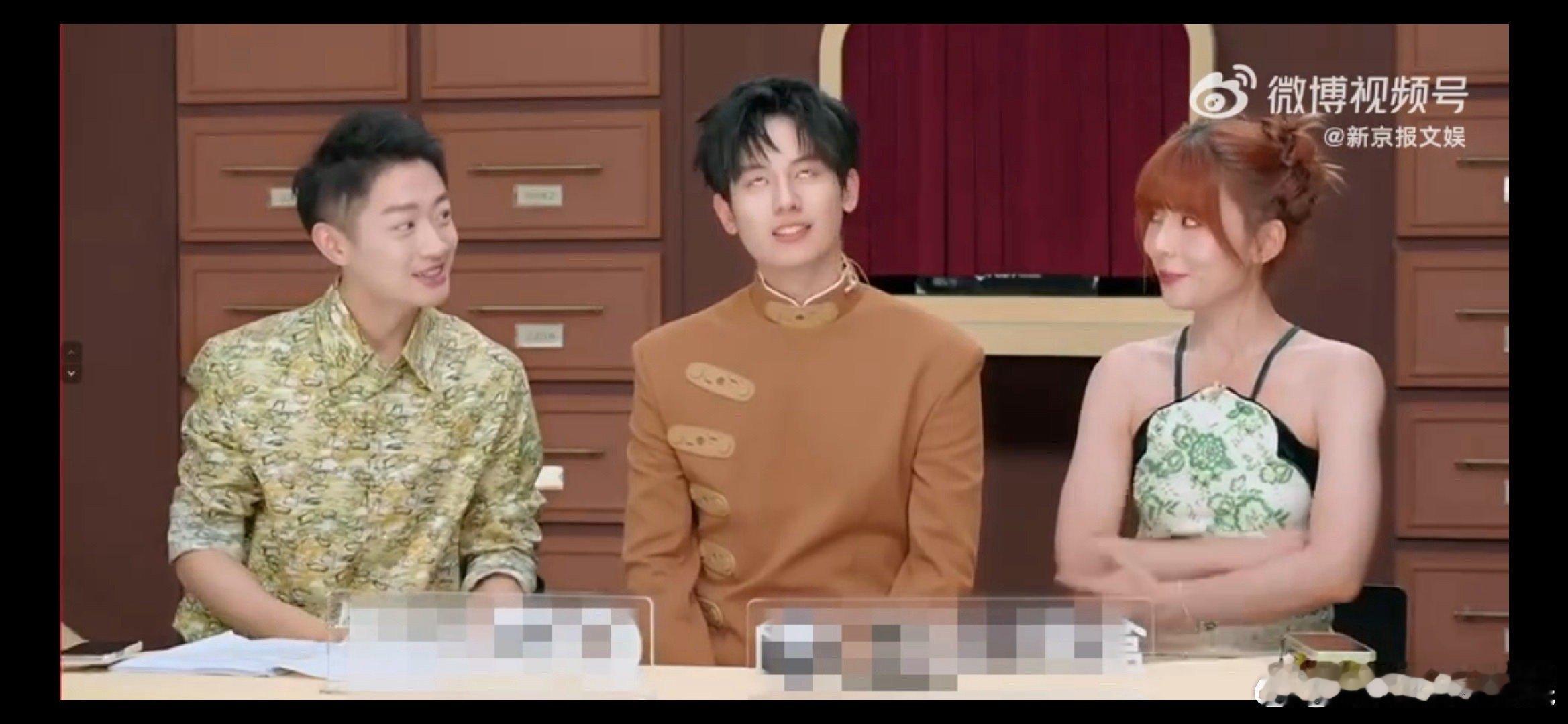 #胡先煦三行藏头诗#胡先煦到底还有什么惊喜是我们不知道的，没有想到是这样的有才华