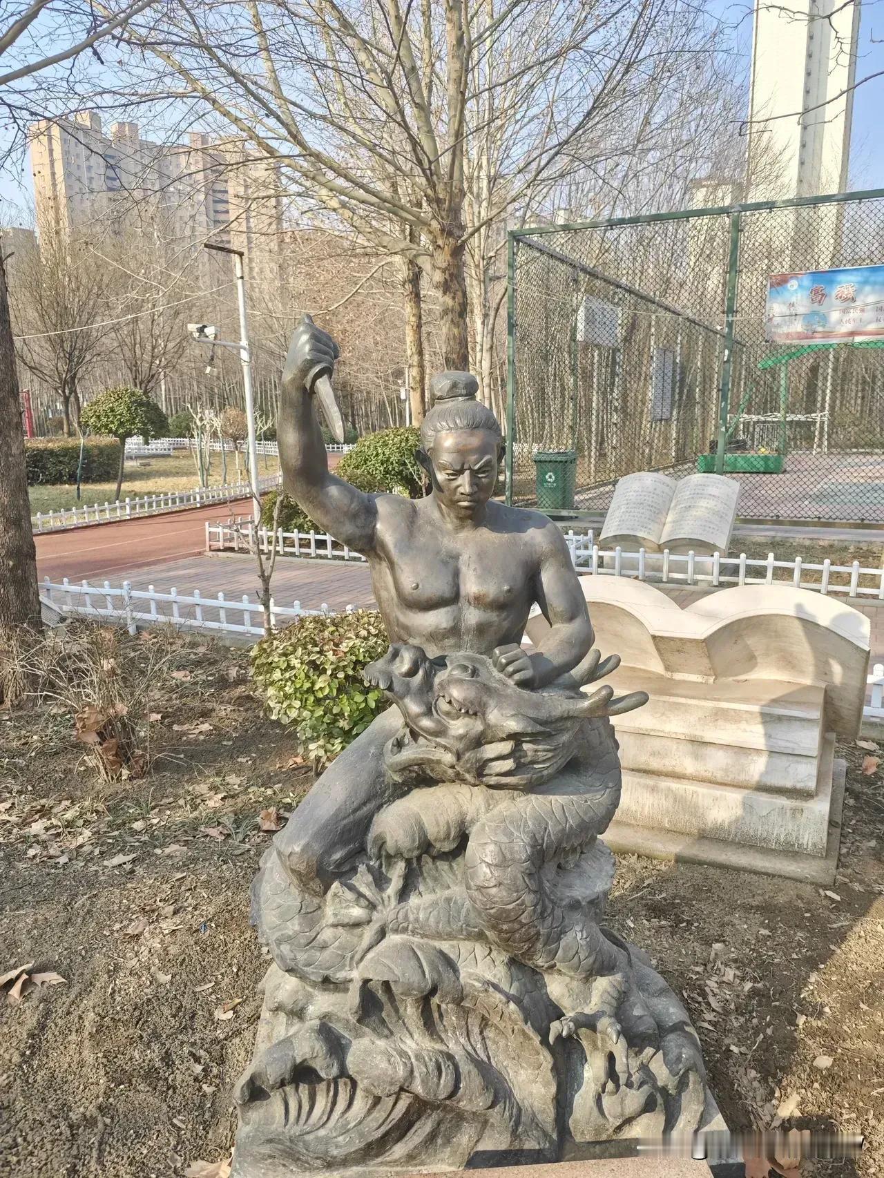 这评论区是故意的吗，那么多人没听说过周楚除三害的故事吗[泪奔]