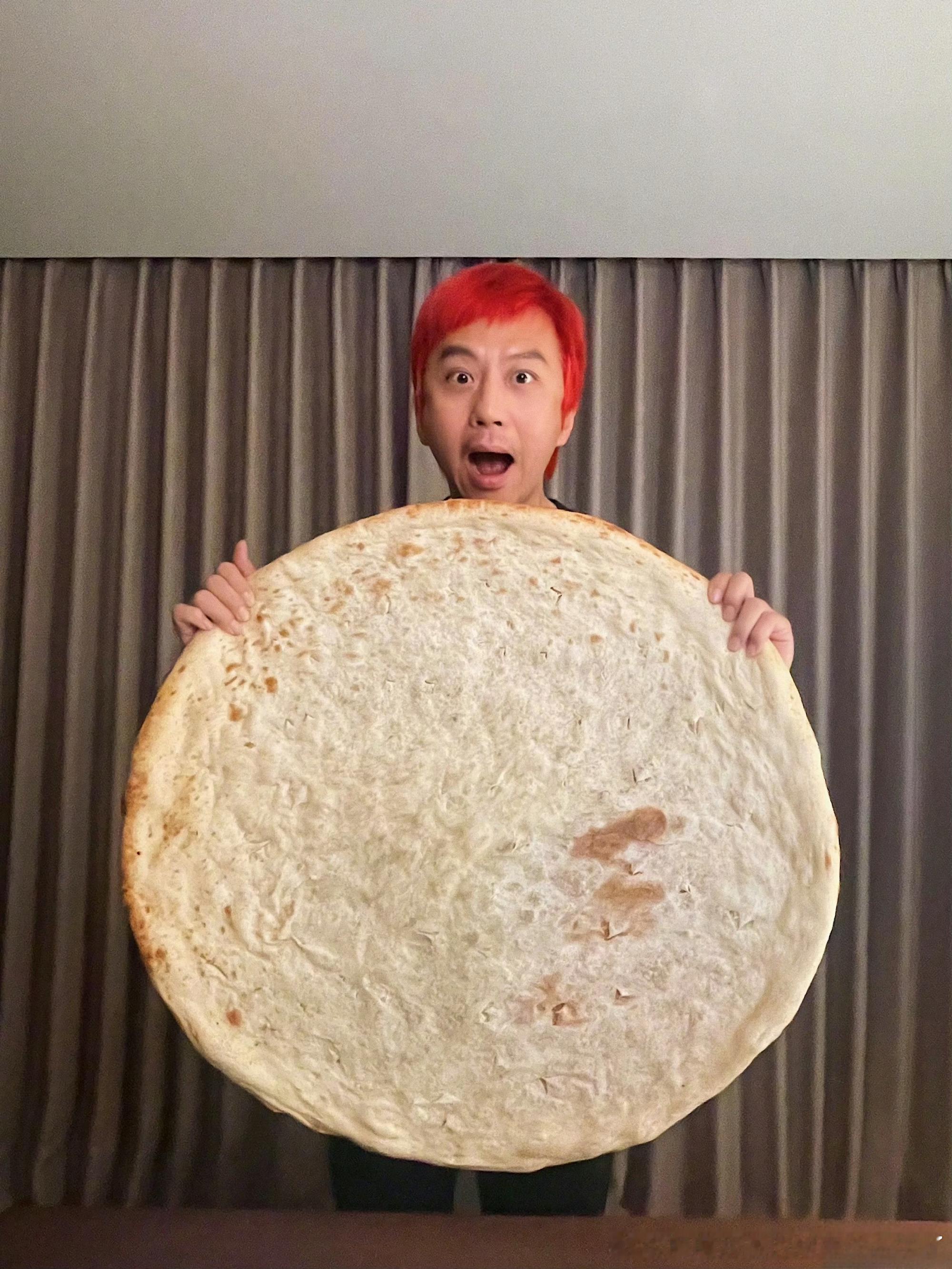 终于找到是谁发明的邓超了终于找到是谁发明的邓超了，水做的实锤。五哈收官读信读到哽