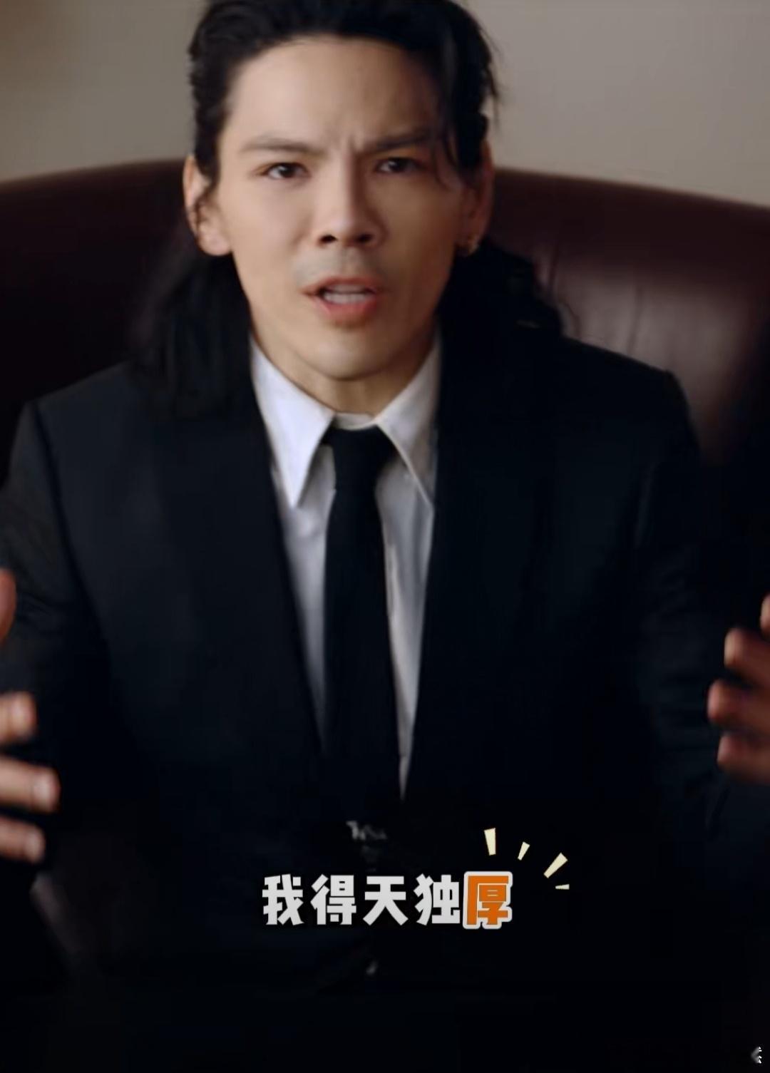 向佐的抽象水平已经nextlevel了 向佐的抽象艺术造诣已经跃升至新的层次，其