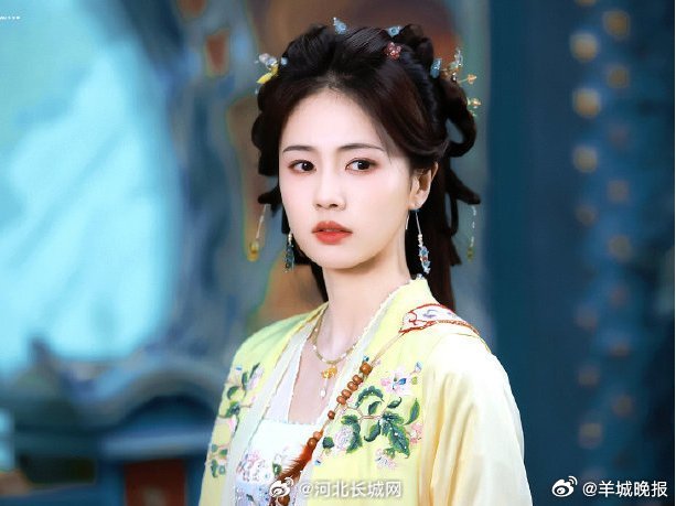 【哪位古装剧女主的演技是你心中的TOP1？】近些年热播古装剧里，女主们一个比一个