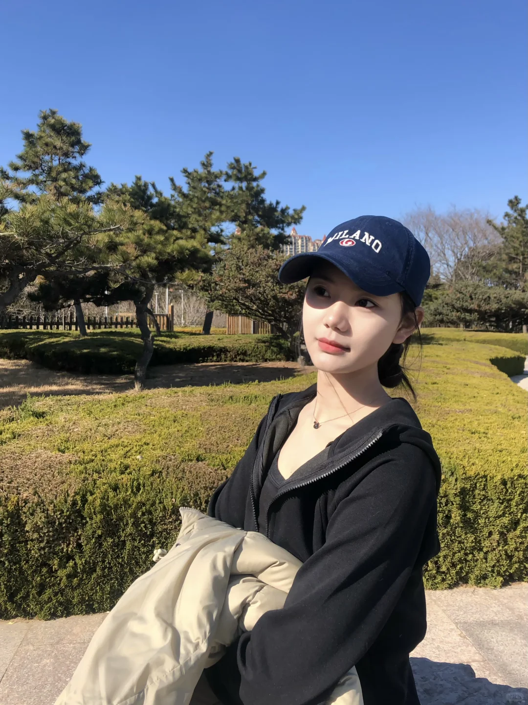 春天是她最爱的季节