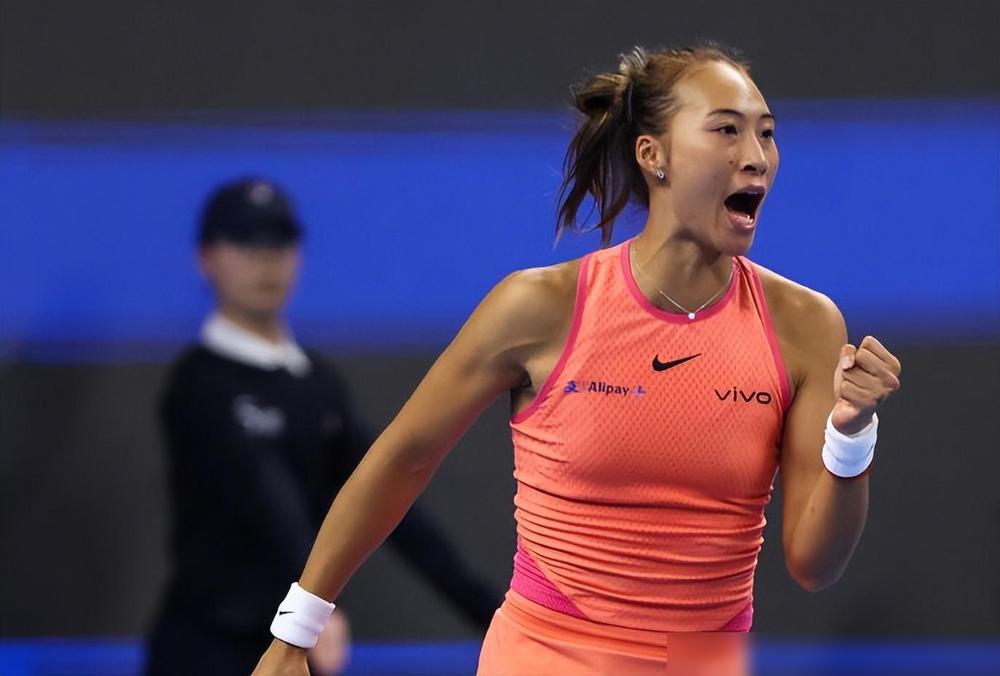 郑钦文，击败施耐德，晋级决赛！
​
北京时间10月26日下午，WTA500东京站