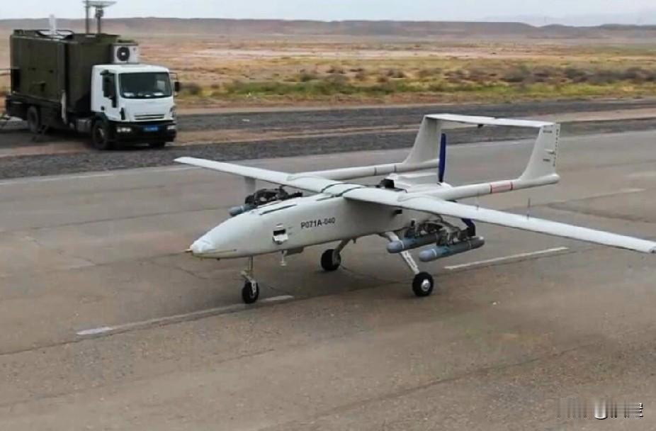 美国怕了，伊朗的无人机竟然找到美国航母部署在中东的海域，虽然被击落了，但伊朗继续