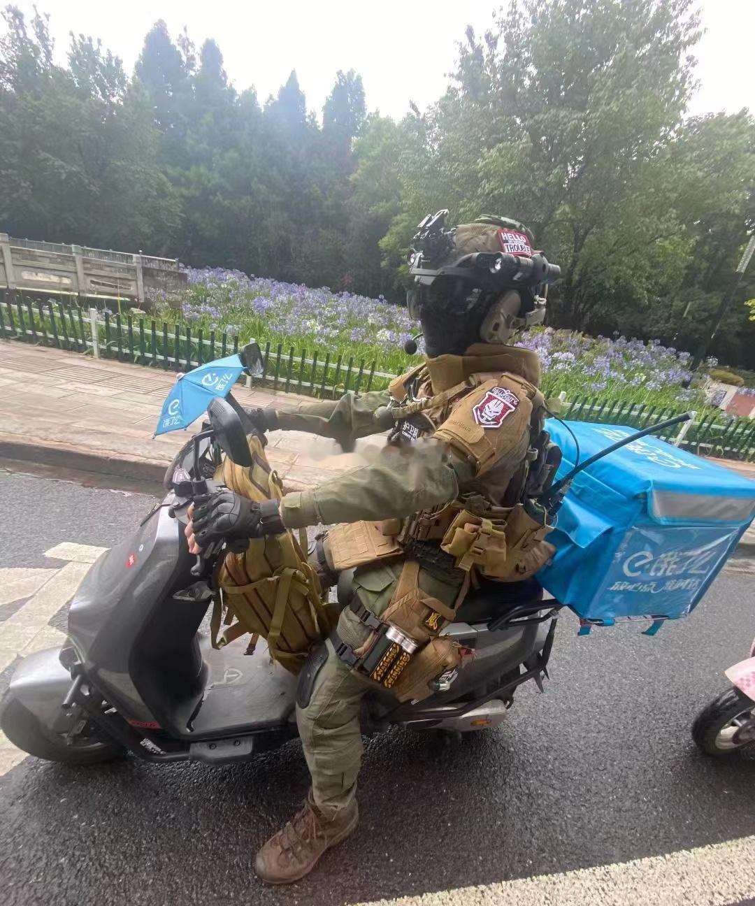军用版电动自行车？？？这是去俄乌前线送外卖？？？海阔试车超话 ​​​