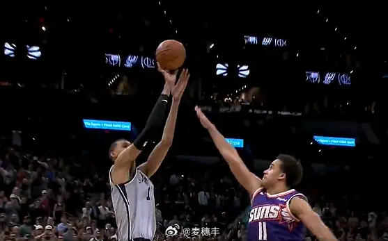 还有啥是文班亚马干不了的？文班亚马绝杀太阳马刺提前锁定季后赛