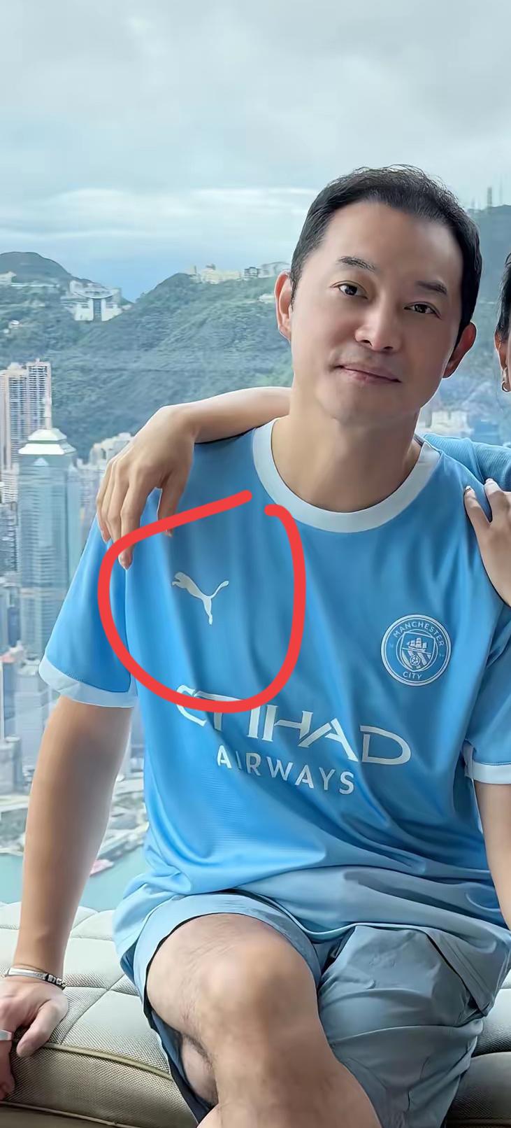 沙溢穿的衣服是什么牌子的？非常有气质