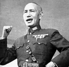 1963年，因为“反攻大陆”的计划，蒋介石与陈诚之间爆发了激烈的冲突。陈诚对蒋介