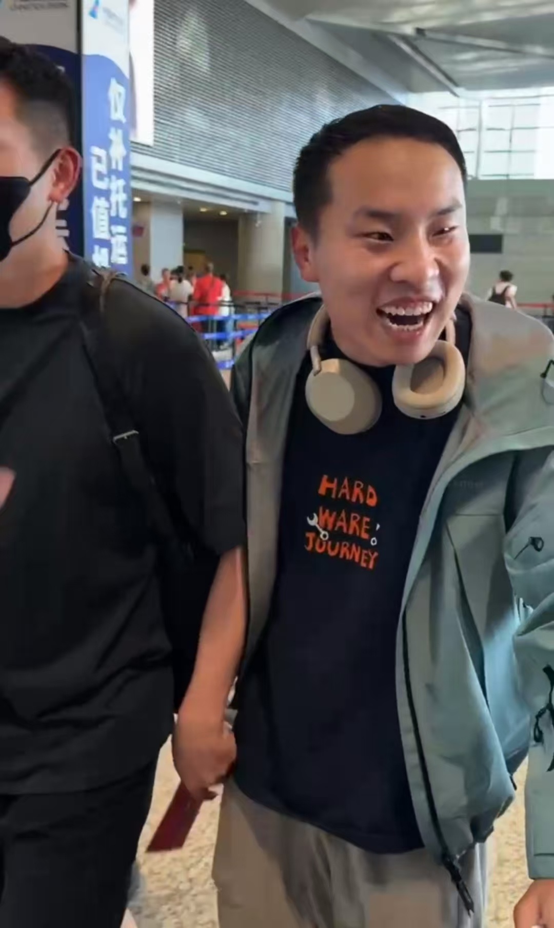 谁把徐志胜当许昕爸爸了 刚刷到这事直接笑到停不下来！网友把徐志胜和许昕凑成父子档