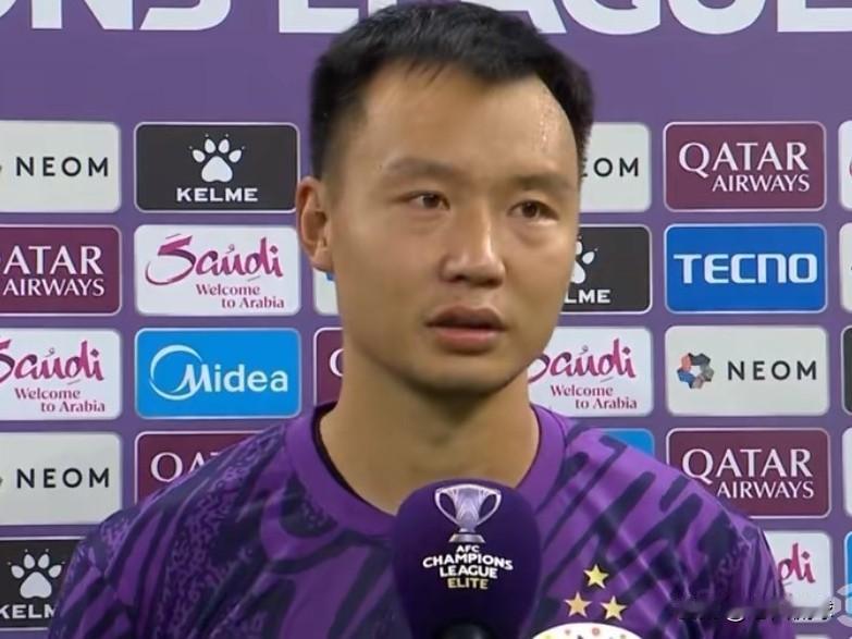 今天的海港真没的喷…今晚，亚冠精英联赛，上海海港客场0：0逼平了柔佛新山，海港门