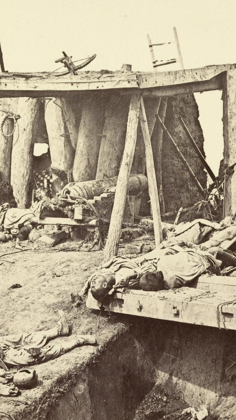 第二次鸦片战争1858年至1860年共发生了三次大沽口之战，守卫战由钦差大臣僧格