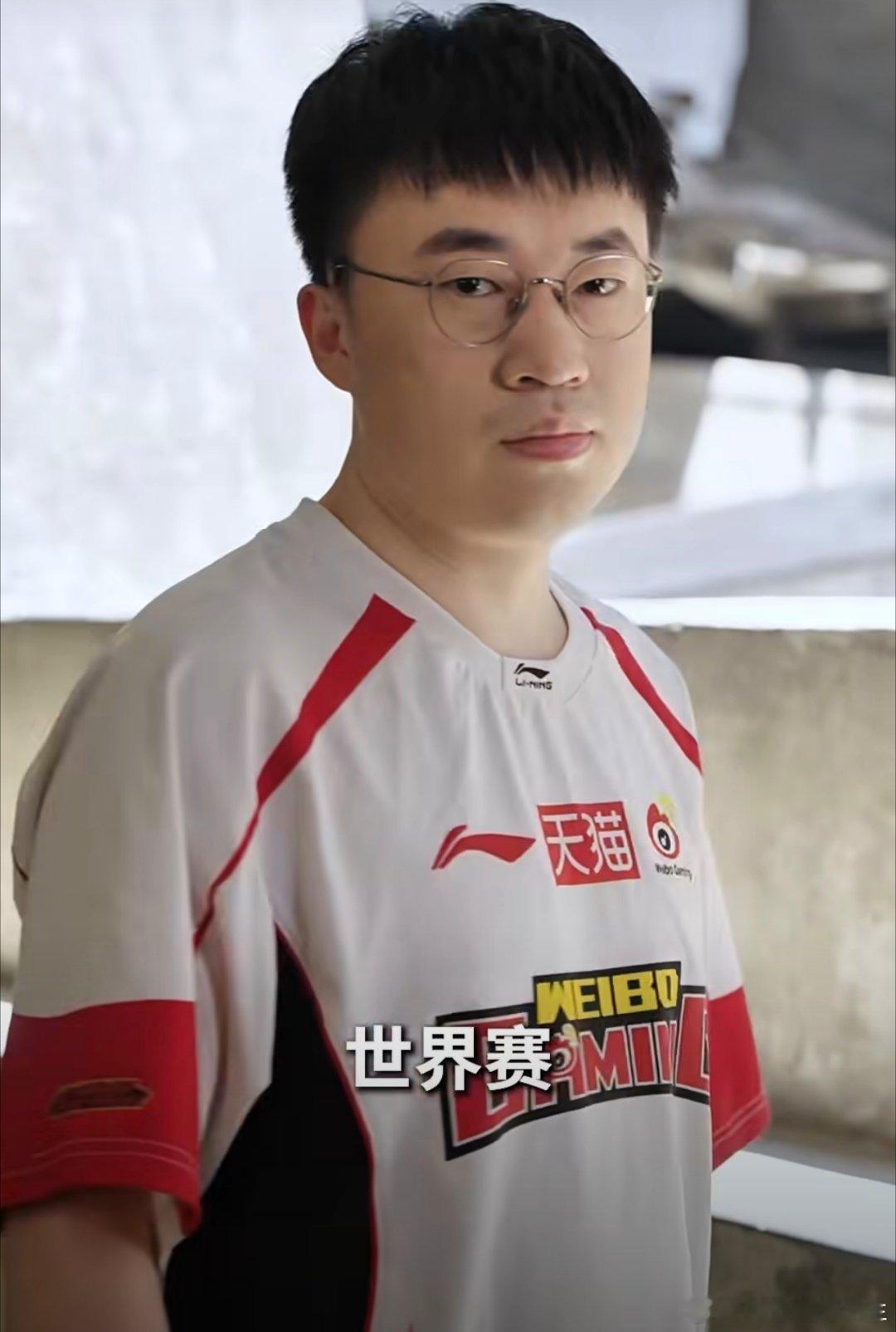 小虎：世界赛！真的，实话实说，位于涅槃组的WBG，又换了辅助和主教练，真的能进S