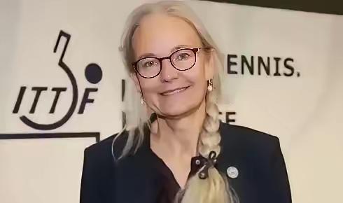 国际乒联主席索林在接受采访时，对孙颖莎予以高度评价，她表示：孙颖莎是乒乓球女王级