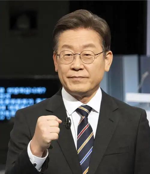 区别对待！韩国宣布了！韩国宣布从9月29日起，韩国将针对中国团队游客实行临时免签