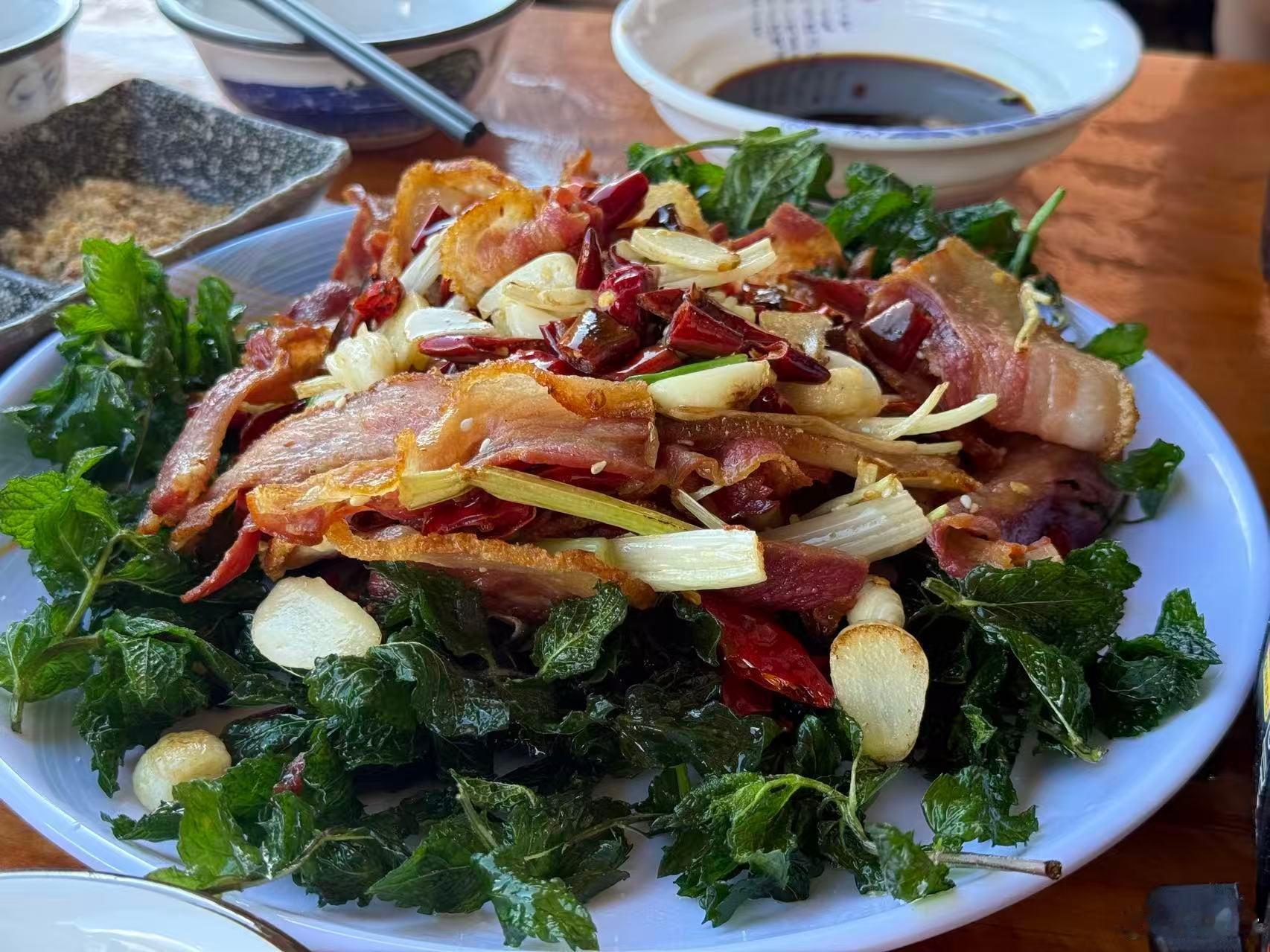 发完美食可以睡觉了