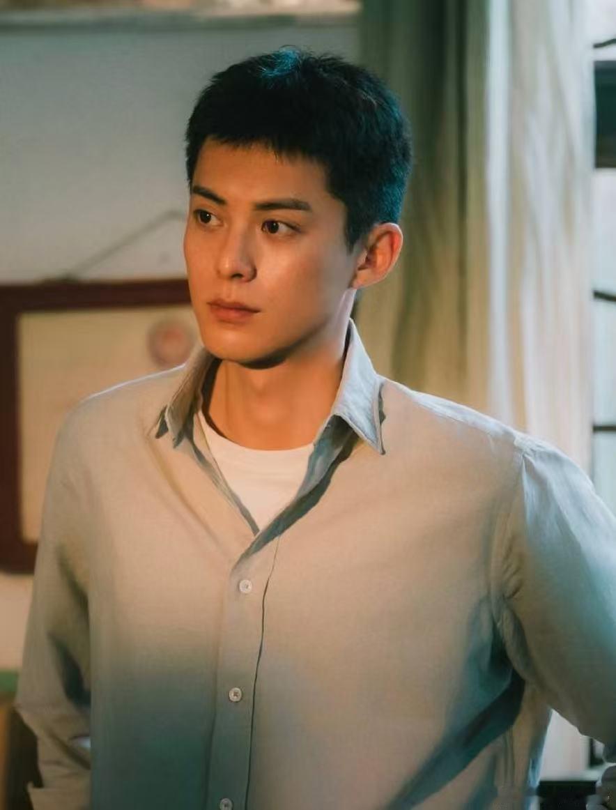 1997年的东方青苍决定去考公这是什么神仙设定！东方青苍考公上岸当刑警，从三界霸