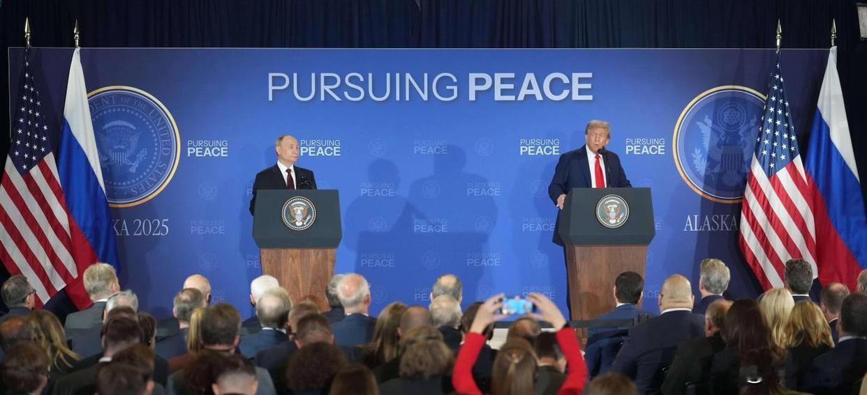 管它28条还是19条，恐都将无用，普京开出的条件是“无条件” ，这背后有何意图？