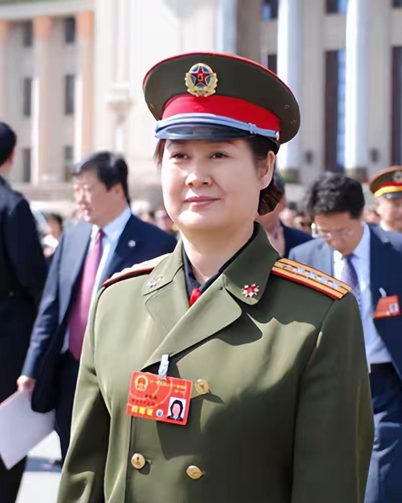 黄晓娟
采访照
