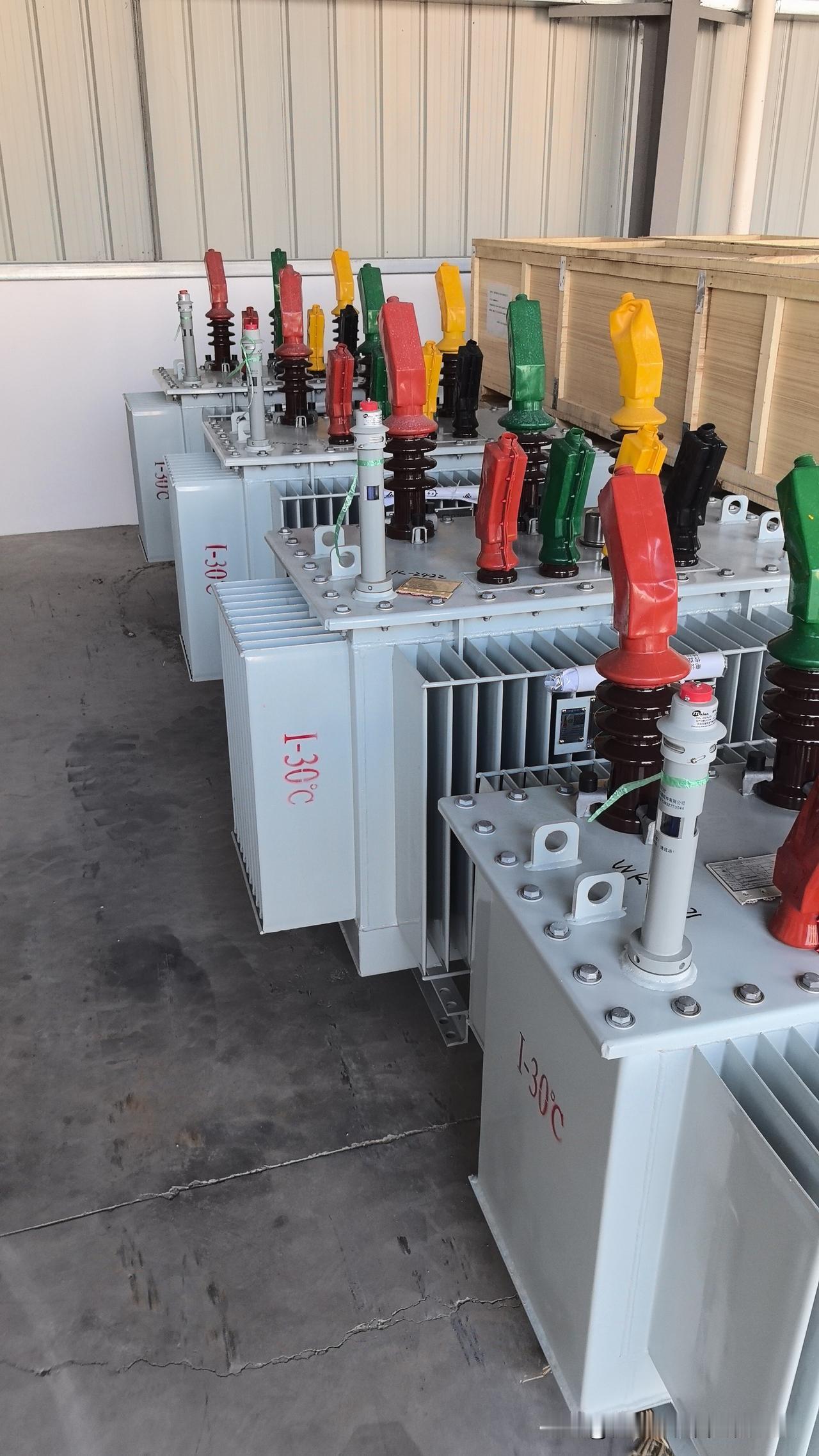 打工生活，让我更加明白，生活不仅需要理想，更需要坚韧不拔的勇气和毅力。