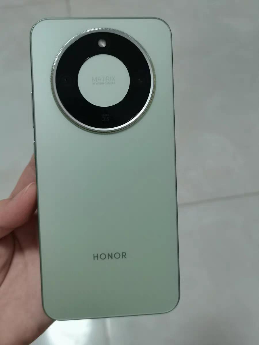 荣耀 X70 到底招谁了？只因搭载骁龙6Gen4就被各种挑刺，实则同价位里实属良