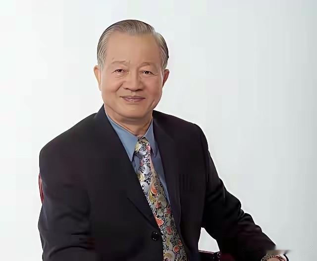 曾仕强先生对台湾未来的预言：“台湾会由一位出人意料的人物，以一种始料不及的方式解