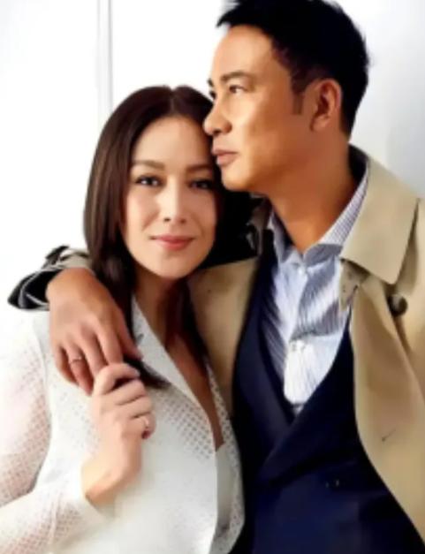 任达华当年铁了心丁克，和琦琦潇洒满世界飞，结果2004年琦琦意外怀孕，他当场怂了