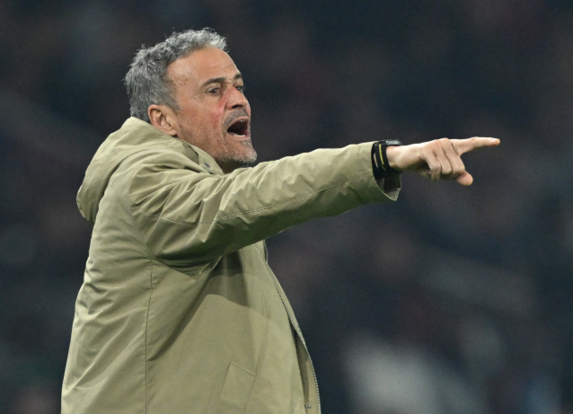 法甲第31轮比赛，巴黎客场3-0击败昂热，赛后巴黎主帅恩里克接受了媒体的采访。“