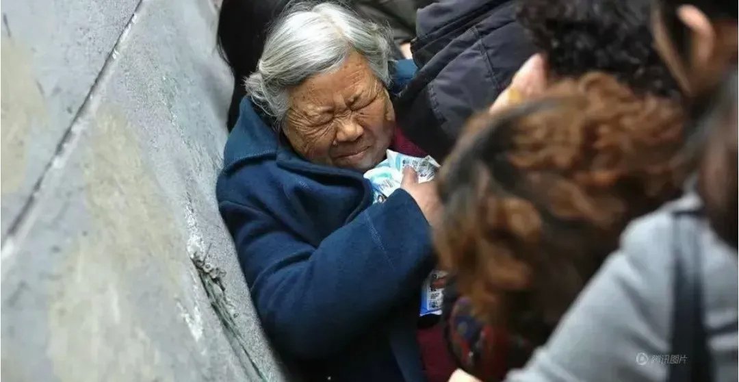 #多地提醒市民不必抢盐囤盐#韩国在抢盐了！我们不用抢！海关已经对日本进口的食品加