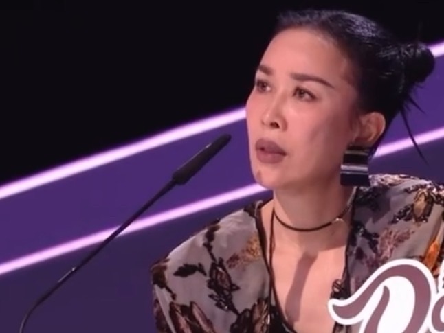 那英华晨宇纯纯煽风点火组合，开团秒跟别管是要干什么，不行你俩翻唱一下孟佳的煽风点