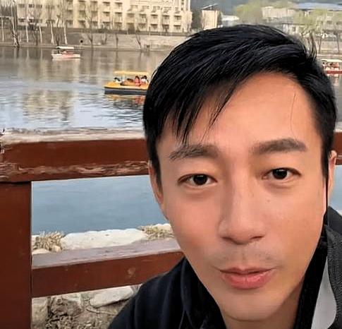 汪小菲不给大S信义区豪宅付贷款了，这事儿背后可复杂了，比电视剧还精彩。
汪小菲突