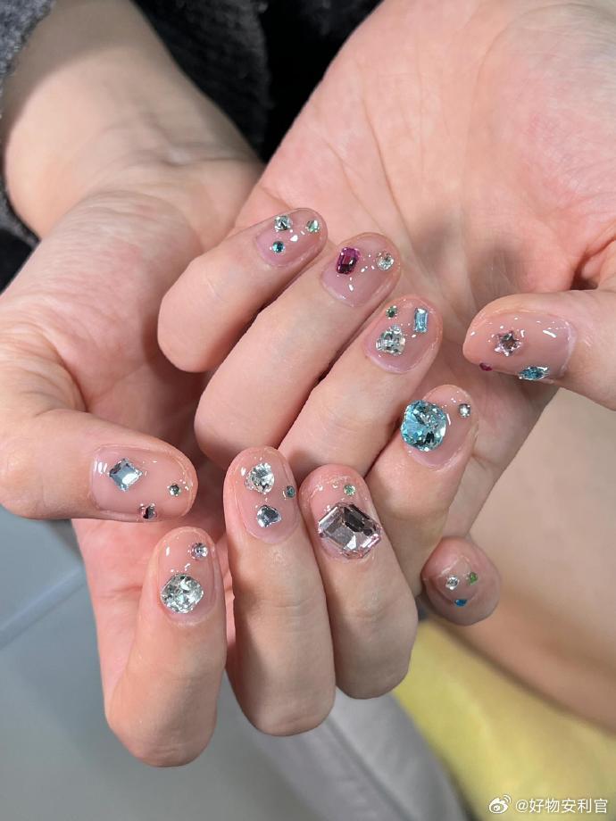 谁做谁好看的春日漂亮美甲合集💅 
