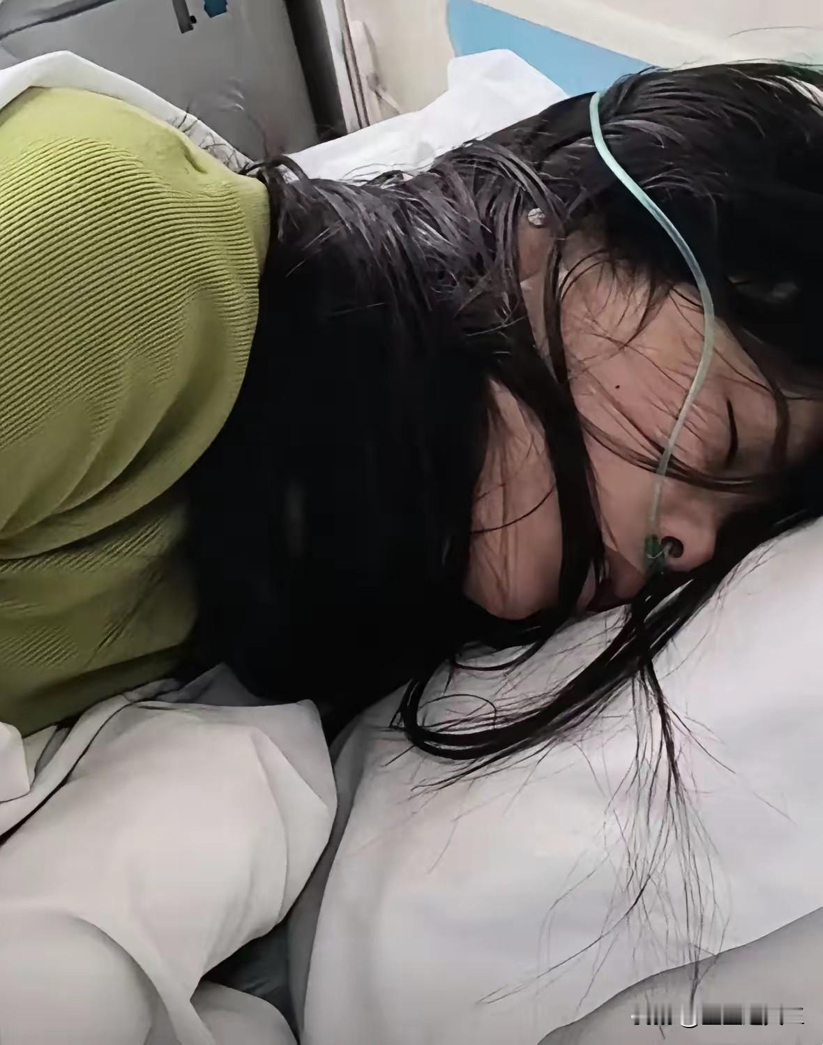 拒签谅解书，拒绝合解
 
孩子还躺在病床上，至今没能下床，可施暴的那对夫妻，连一