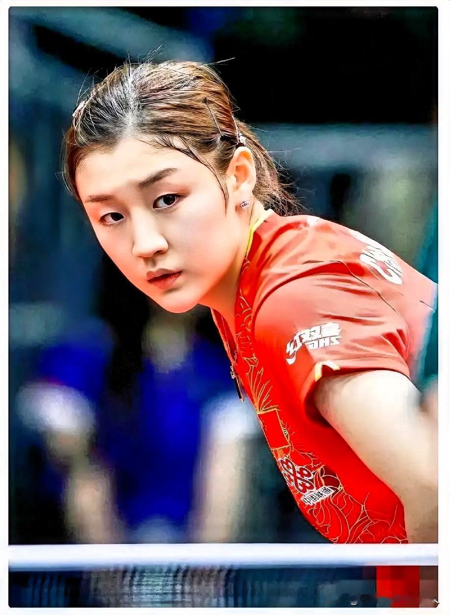 这下好了，
全网观众都知道了！
在女单1/8的决赛上，陈梦居然又一次零封对手。以